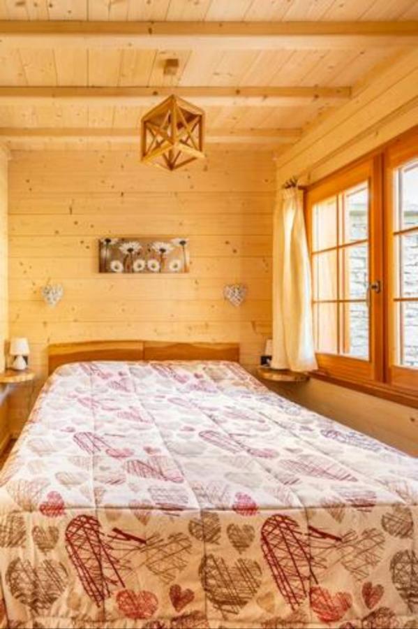 B&B Chalet Il Picchio Varzo Bagian luar foto