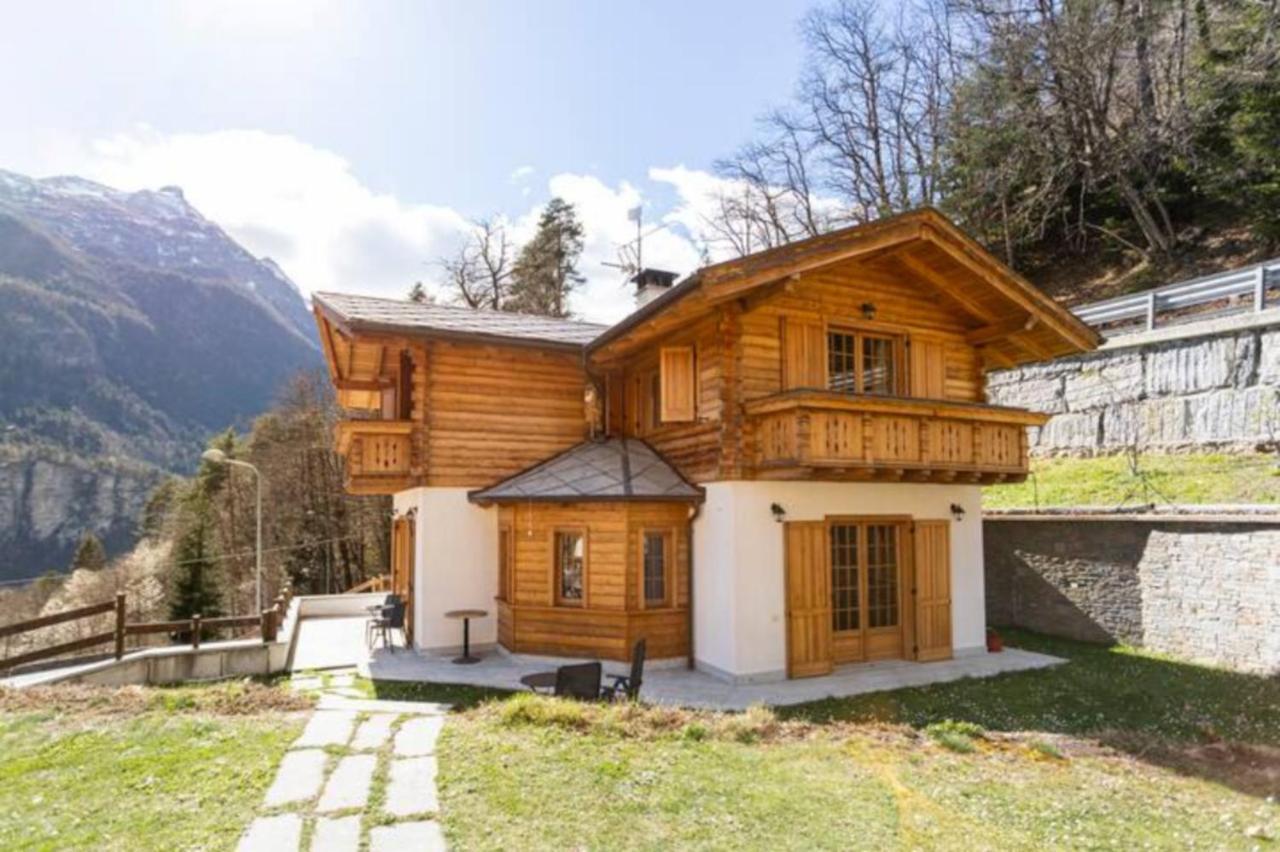B&B Chalet Il Picchio Varzo Bagian luar foto