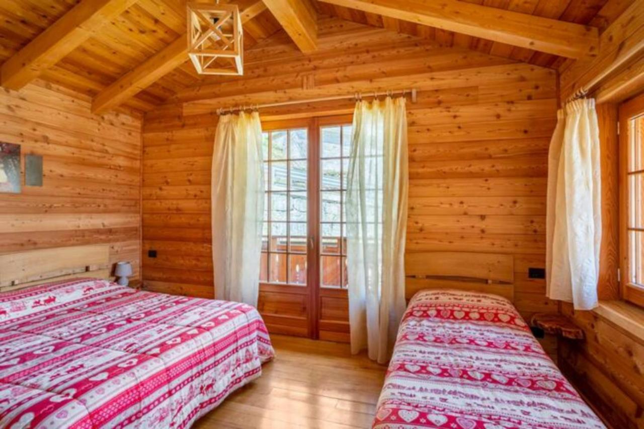 B&B Chalet Il Picchio Varzo Bagian luar foto