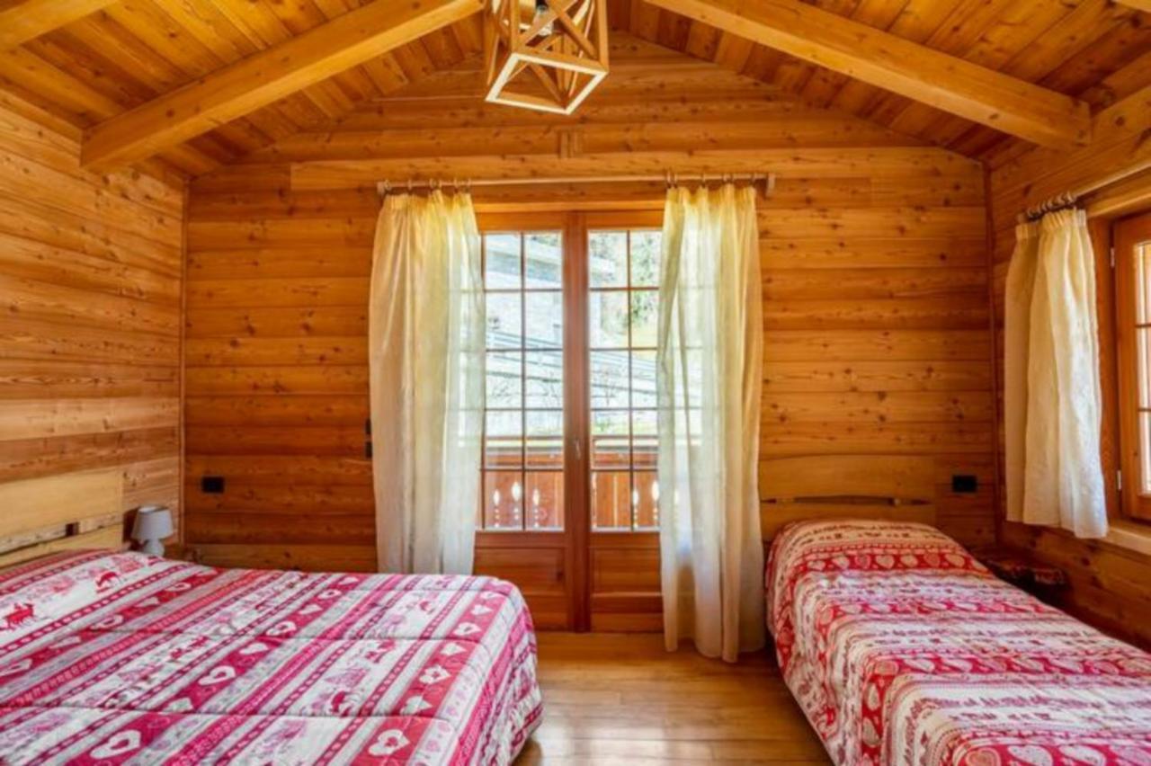 B&B Chalet Il Picchio Varzo Bagian luar foto