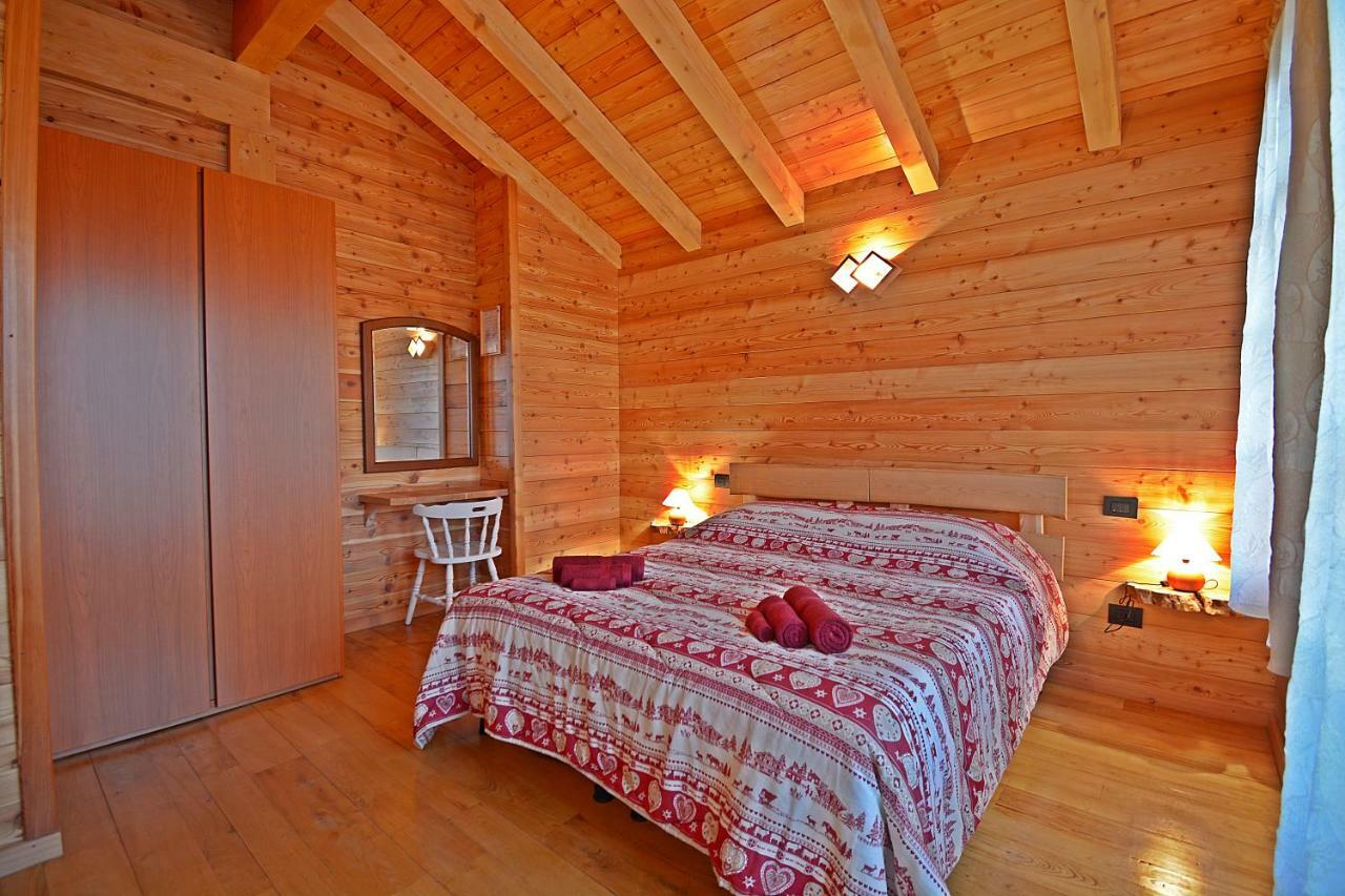 B&B Chalet Il Picchio Varzo Bagian luar foto